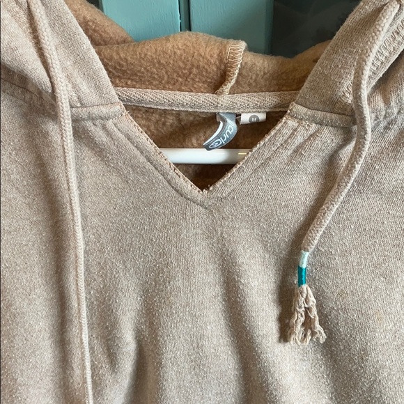 jacket - Picture 3 of 5